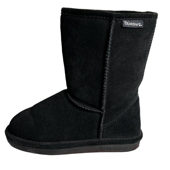 NWOT Bearpaw Black Suede Sheepskin Eva Boots Womans 6